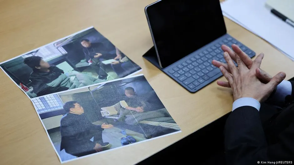 South Korea demands Ukraine apologise over two North Korean POW transfers