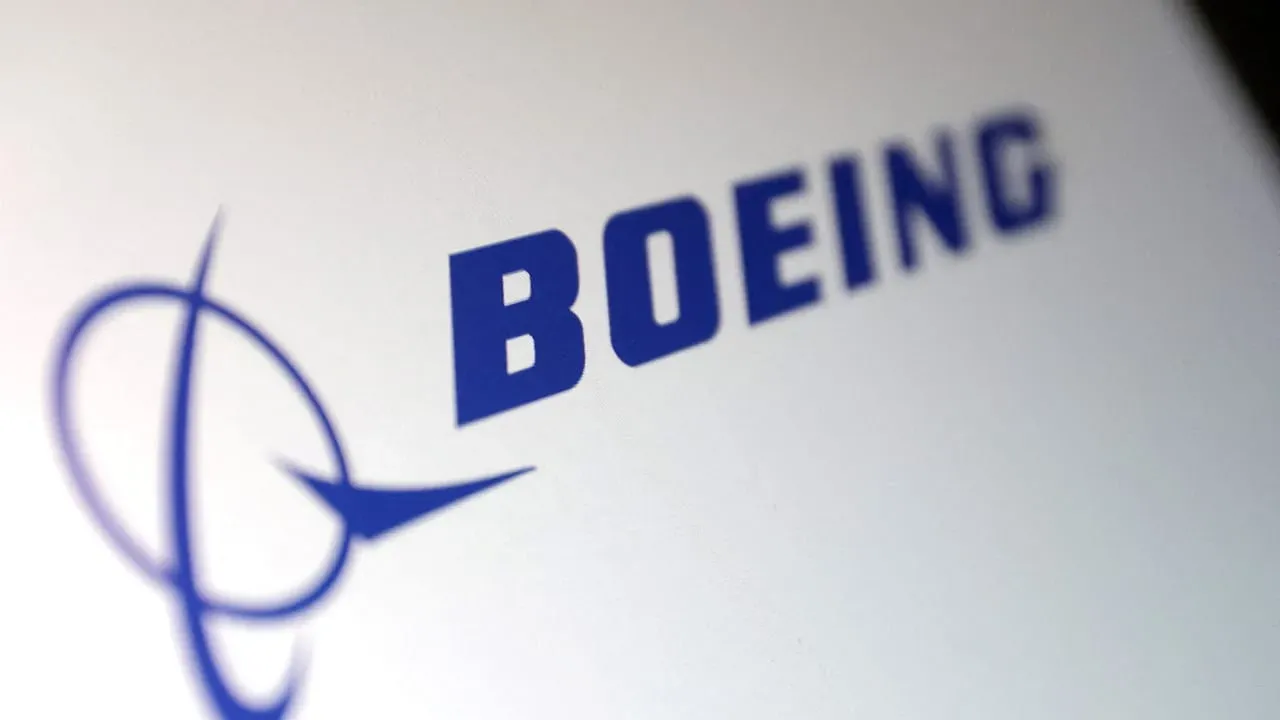 Boeing wins $20 billion Navy F/A-XX fighter contract over Northrop